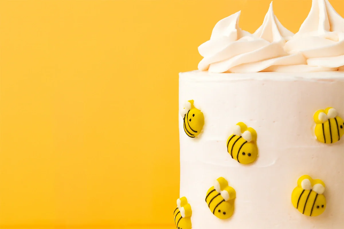 Bumble Bee Icing Decorations (10 Pack) - Sprinks - Image 4