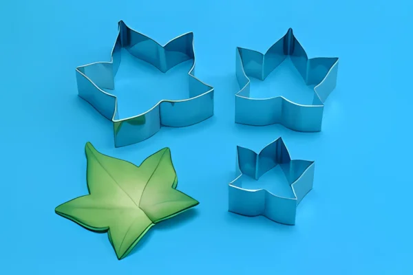 Cutters - Ivy Leaf Flower Petal (3 Pack) - PME - Image 2
