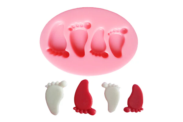 Feet - Iconic Cake Art - Image 2