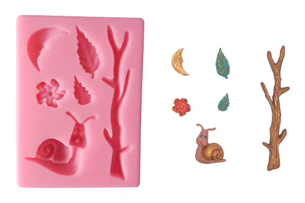 Garden and Snail - Iconic Cake Art - Image 2