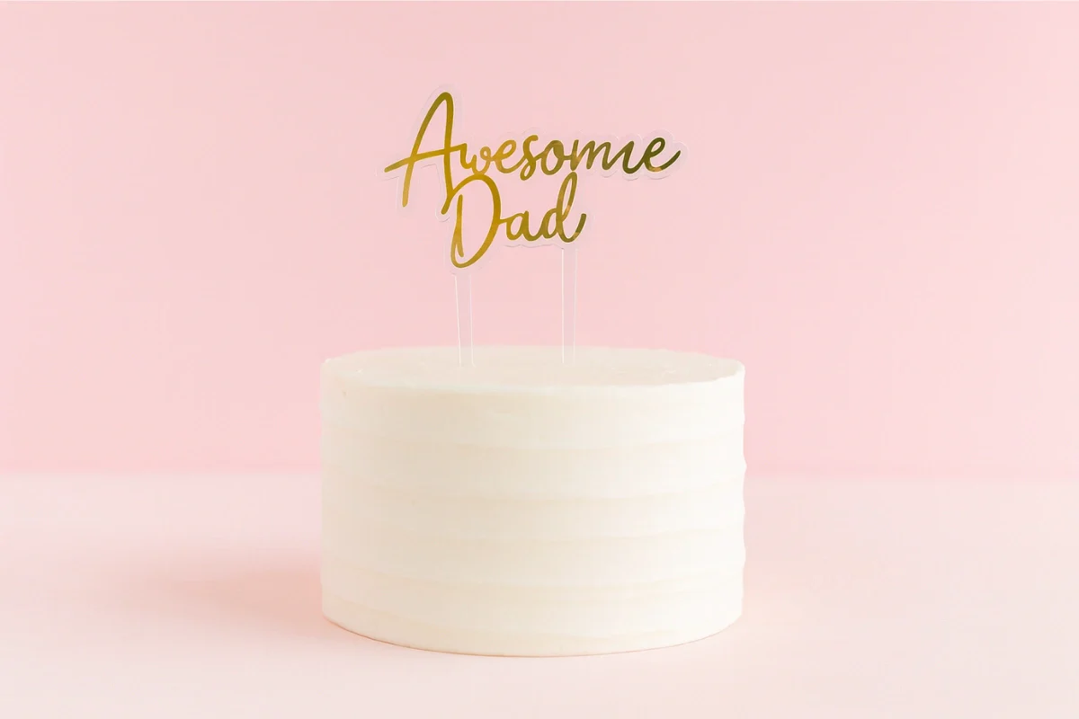 Gold Awesome Dad Topper - Iconic Cake Art - Image 2