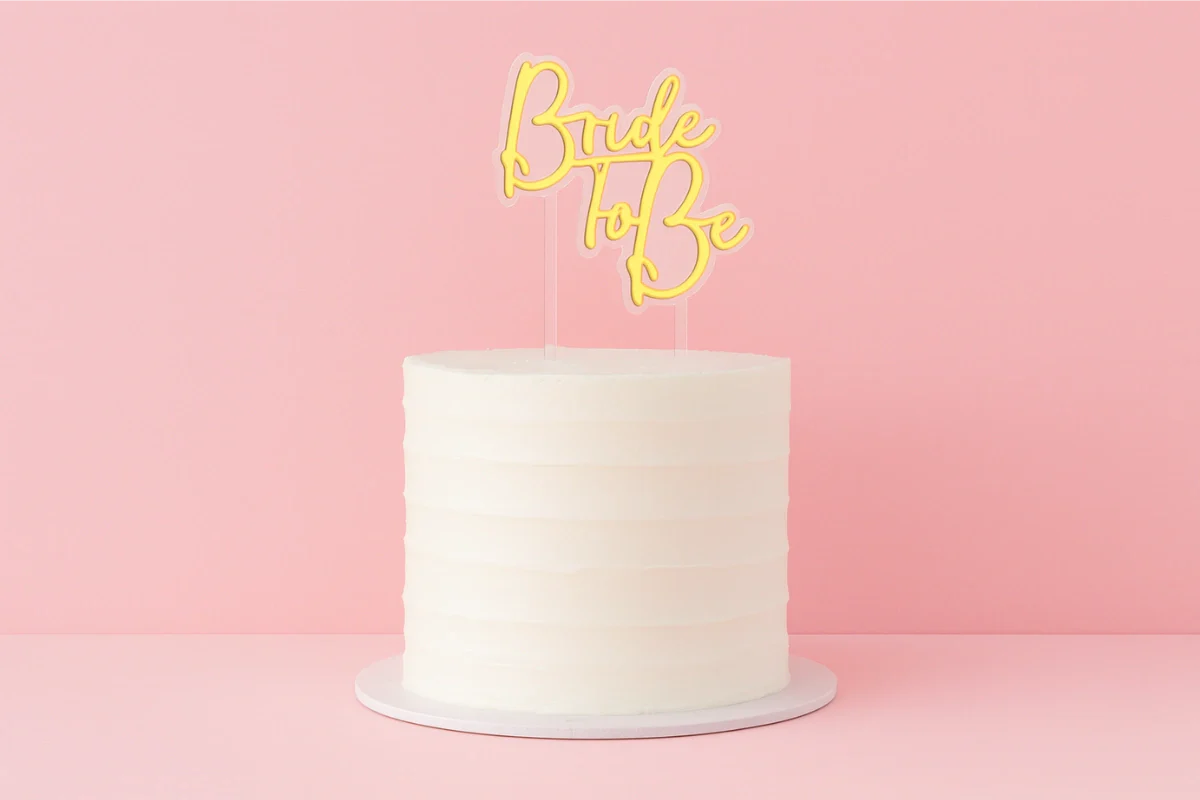 Gold Bride to Be Topper - Iconic Cake Art - Image 2
