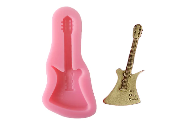 Guitar - Iconic Cake Art - Image 2