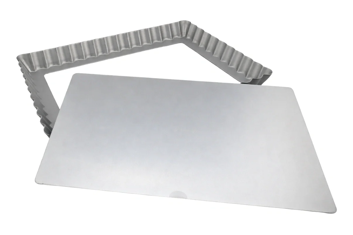 High Fluted Tart Quiche Pan 11.25 Inch x 8.125 Inch x 1 Inch - Hot Stuff Bakeware - Image 2