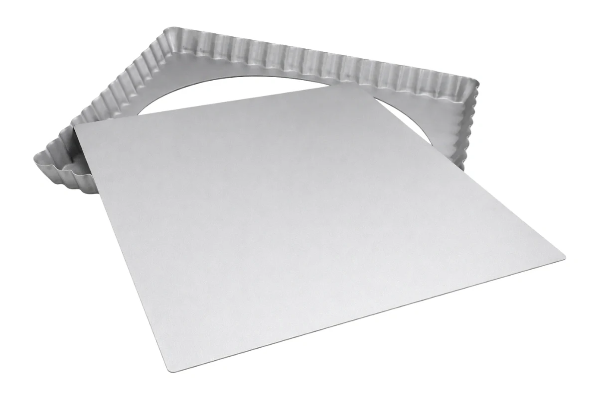 High Fluted Tart Quiche Pan 12 Inch x 12 Inch x 1 Inch - Hot Stuff Bakeware - Image 3