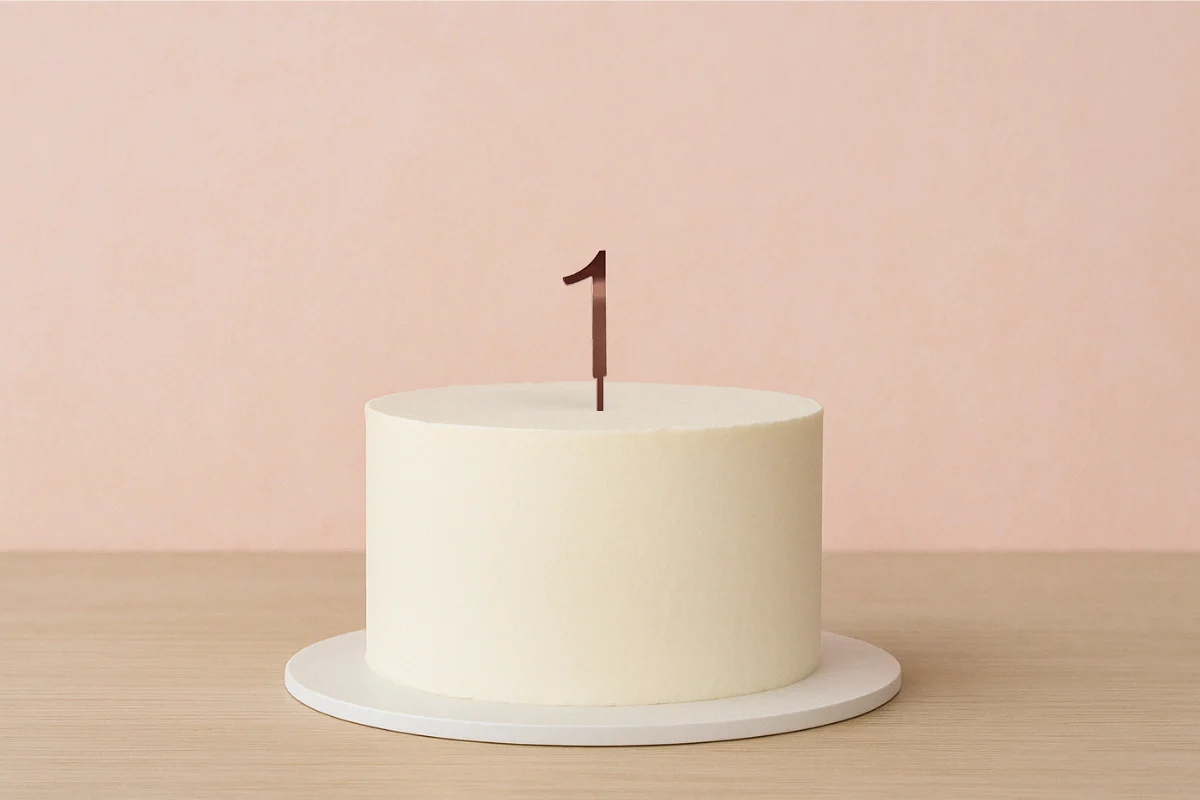 Rose Gold Number1 One Mirror Cake Topper Monogram 8cm - Iconic Cake Art - Image 2