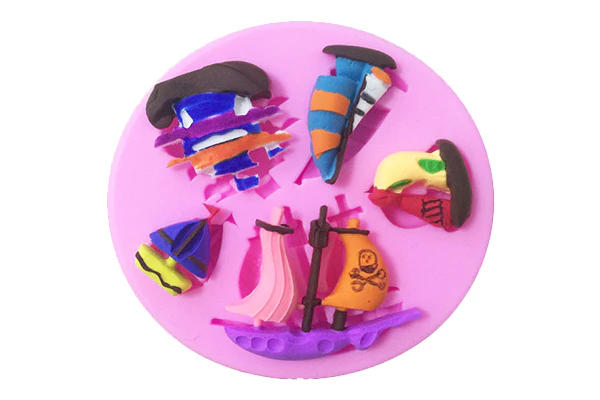 Ships and Boats - Iconic Cake Art - Image 2