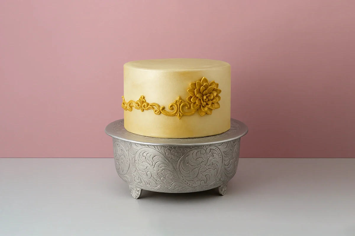 Silver Round 12 Hand Crafted Plateau Style Cake Stand - Iconic Cake Art - Image 3