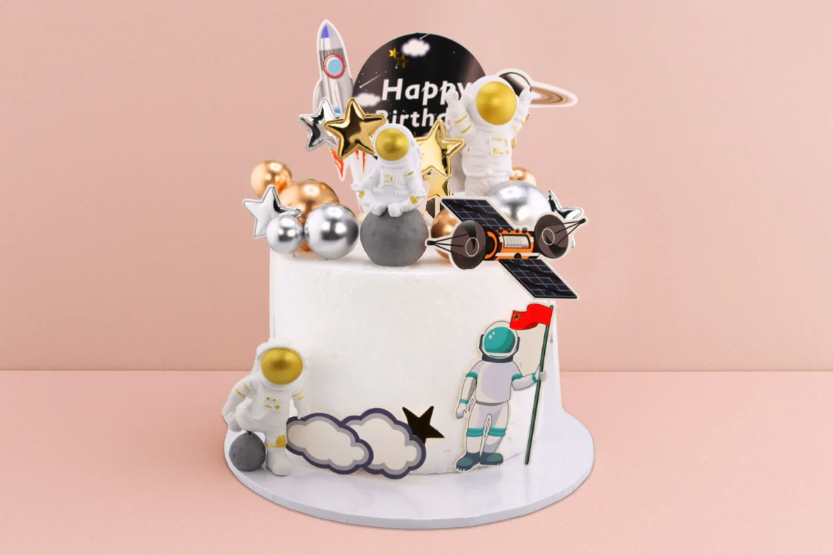 Space Cake Topper Set - Iconic Cake Art - Image 2